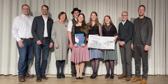 Preisverleihung an die 1.Preisträger Doffemoar Musi